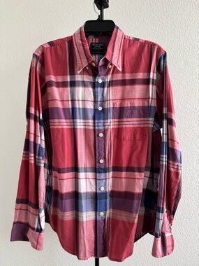 Abercrombie & Fitch Men's Red and Blue Plaid Button-Down Shirt